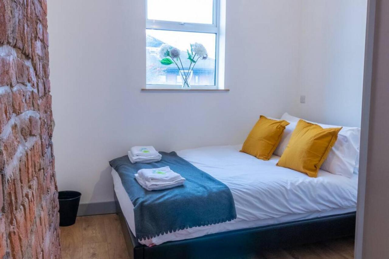 Pillo Rooms Serviced Apartments - Salford Манчестер Экстерьер фото