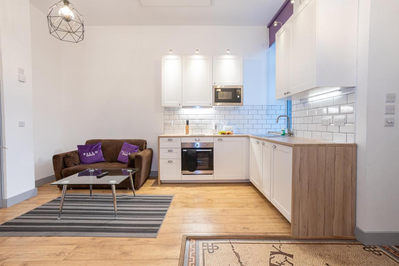 Pillo Rooms Serviced Apartments - Salford Манчестер Экстерьер фото