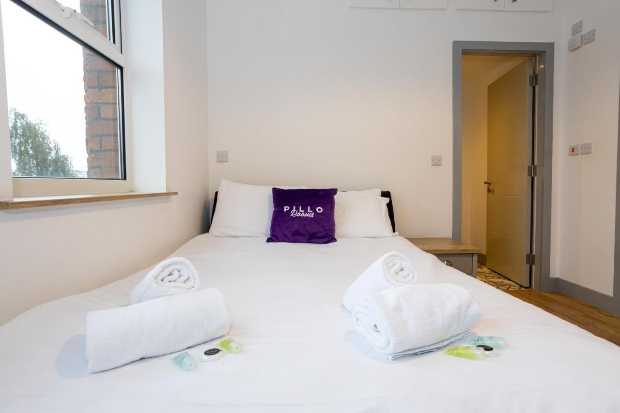 Pillo Rooms Serviced Apartments - Salford Манчестер Экстерьер фото