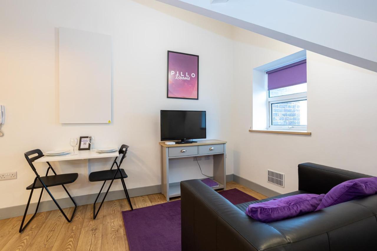 Pillo Rooms Serviced Apartments - Salford Манчестер Экстерьер фото
