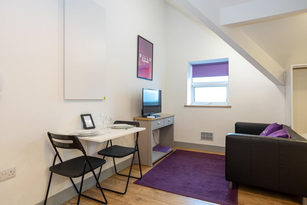 Pillo Rooms Serviced Apartments - Salford Манчестер Экстерьер фото
