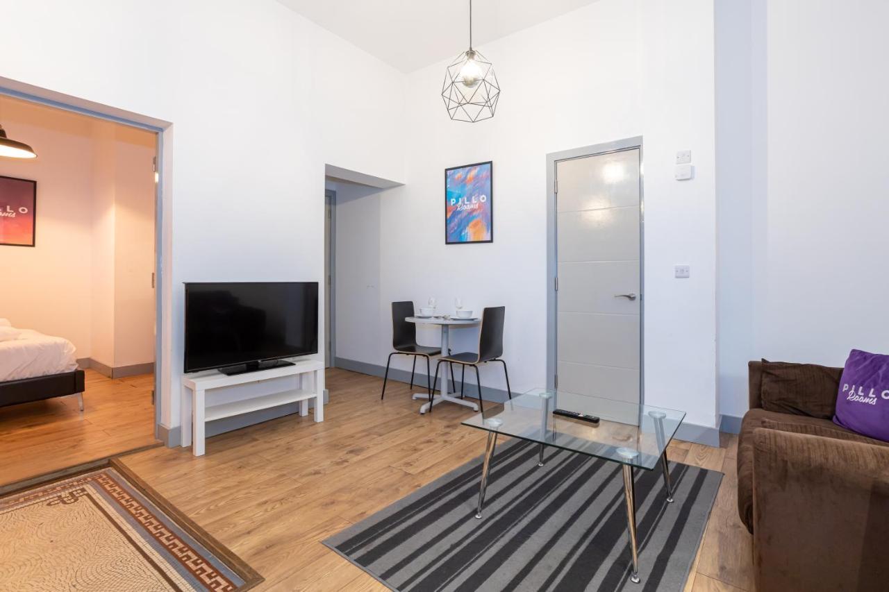 Pillo Rooms Serviced Apartments - Salford Манчестер Экстерьер фото
